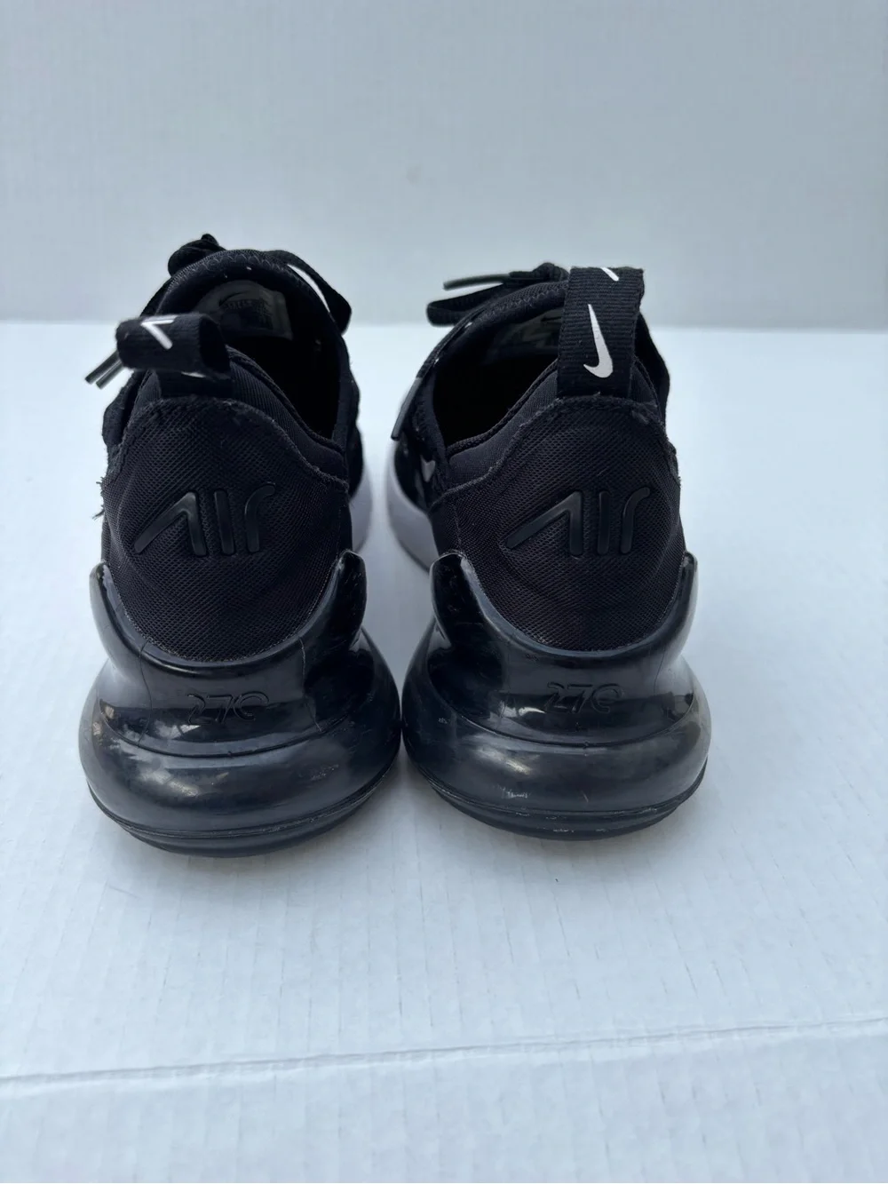 Nike Air 270 Black and White Athletic Sneakers size 5.5Y